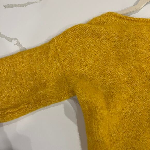 Sézane Paco sweater angora blend button back shirt sleeve yellow gold medium - Picture 12 of 13
